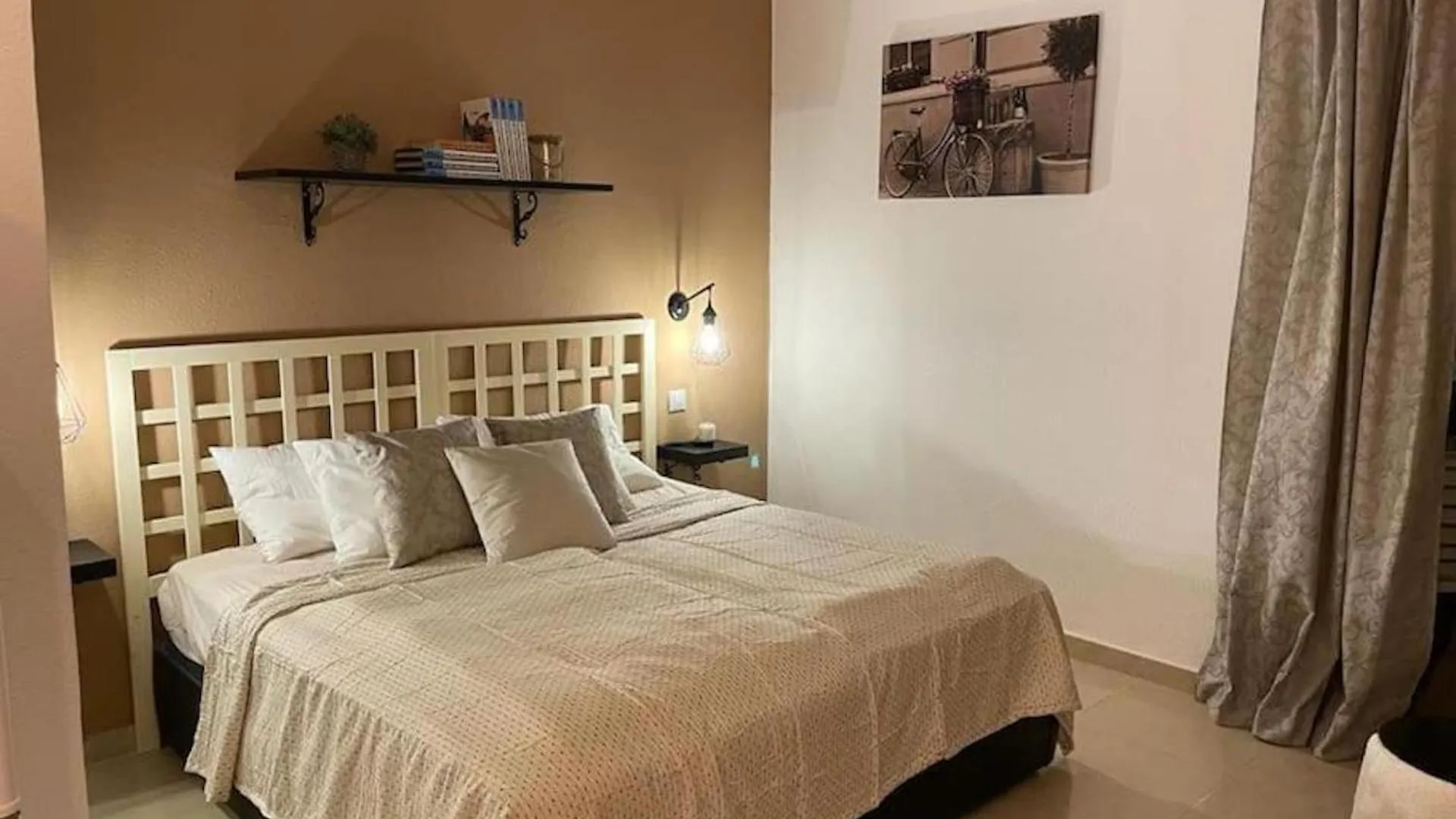 Stylish Studio With King-Size Bed And Ocean View, Paraiso 209 Costa Adeje  Holiday home Costa Adeje (Tenerife)
